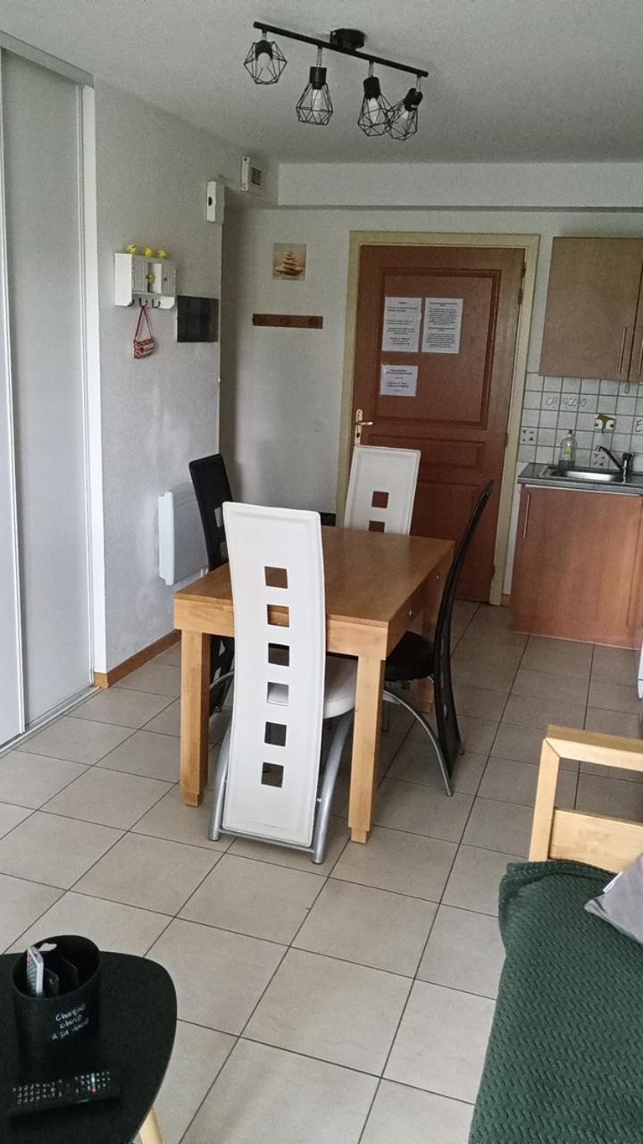 Le Roi Du Sundgau Pres De La Horse - Mooslargue Aparthotel Buitenkant foto